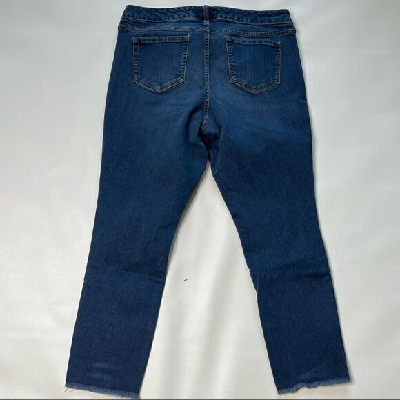 Torrid | High Rise Raw Hem Boyfriend Denim Jeans - Picture 6 of 7